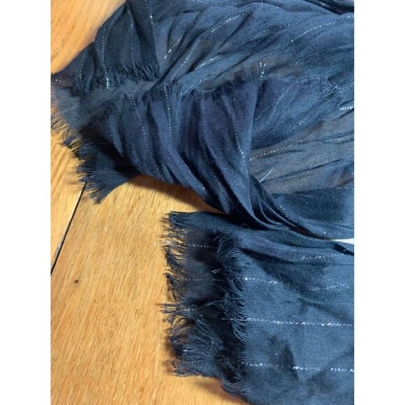 Womens Black and silver woven scarf 19" x 54" - Picture 6 of 10